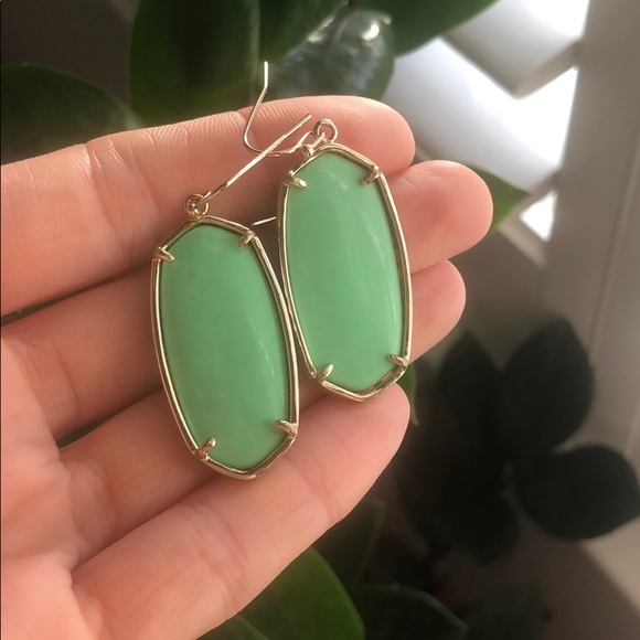Mint Green Kendra Scott Elle Earrings - Picture 2 of 4